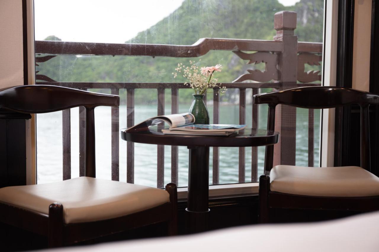 Hotel Amanda Cruise Ha Long Bay Exterior foto