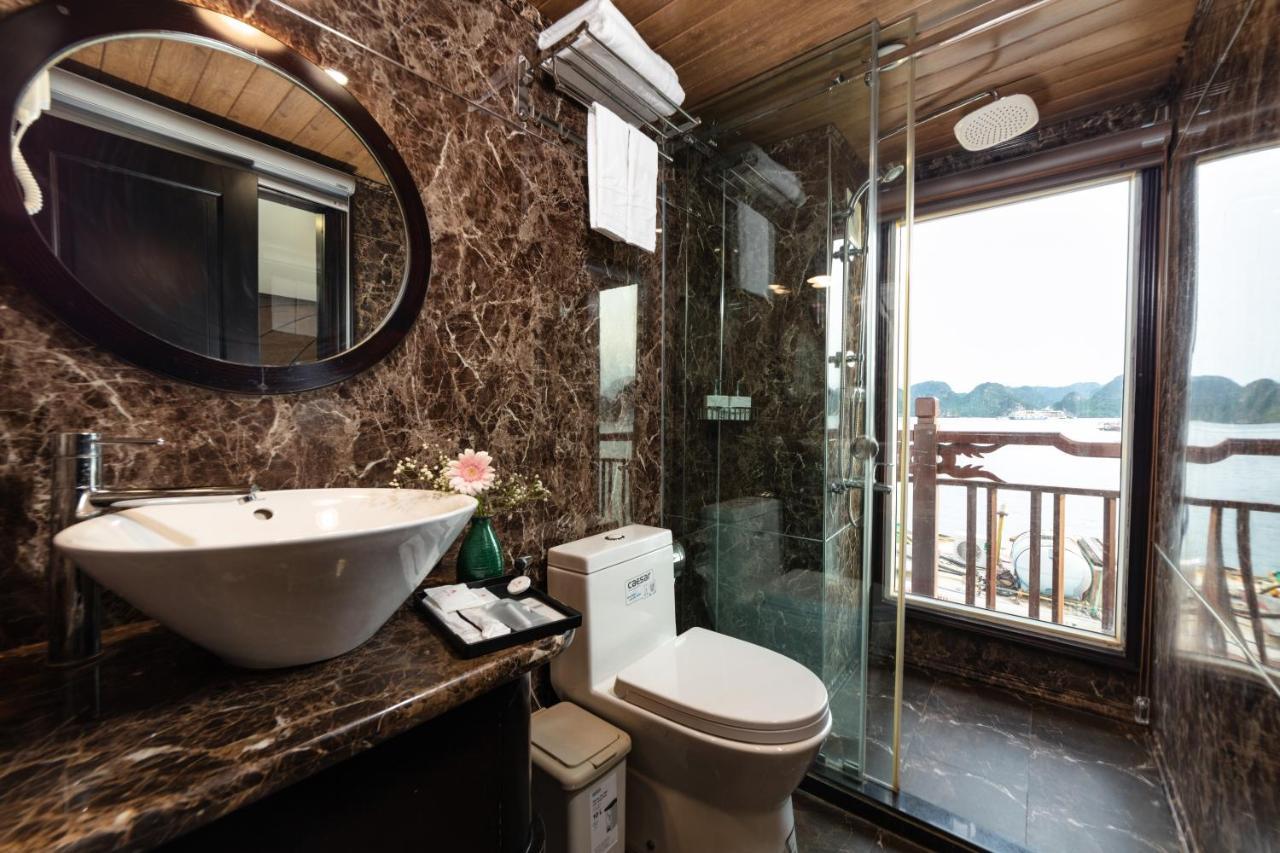 Hotel Amanda Cruise Ha Long Bay Exterior foto